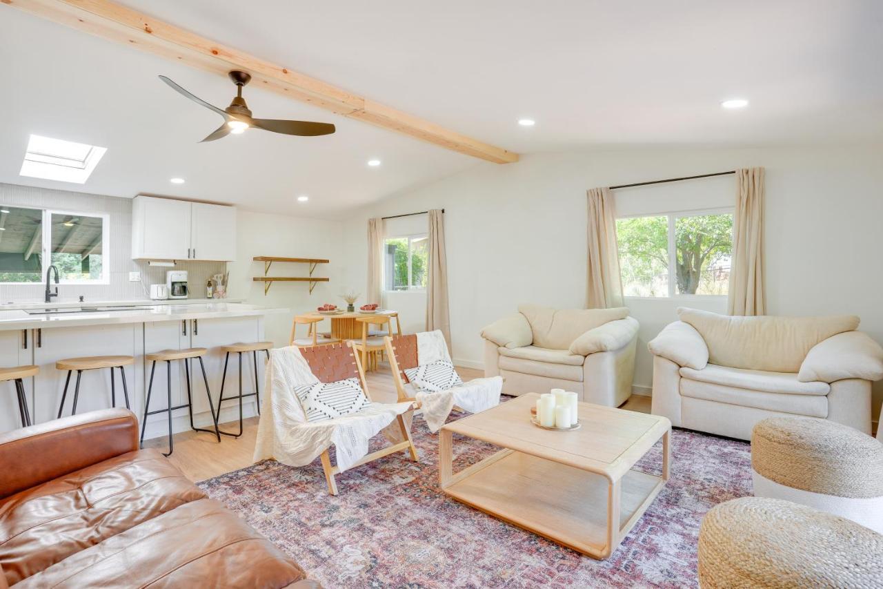 Bright And Airy Sedona Home With Mountain Views! Bagian luar foto