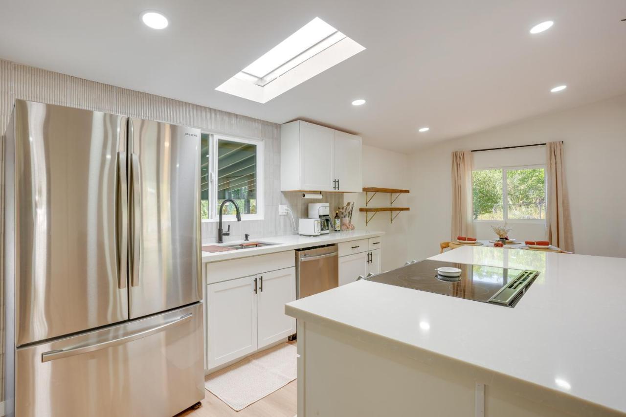 Bright And Airy Sedona Home With Mountain Views! Bagian luar foto
